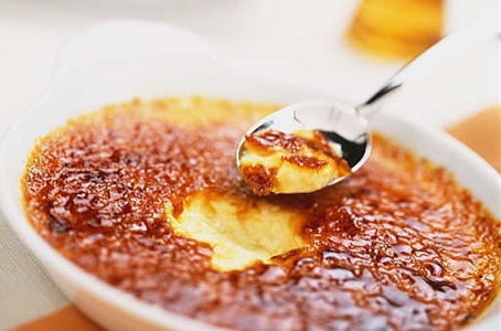 Huisbereide crème brûlée